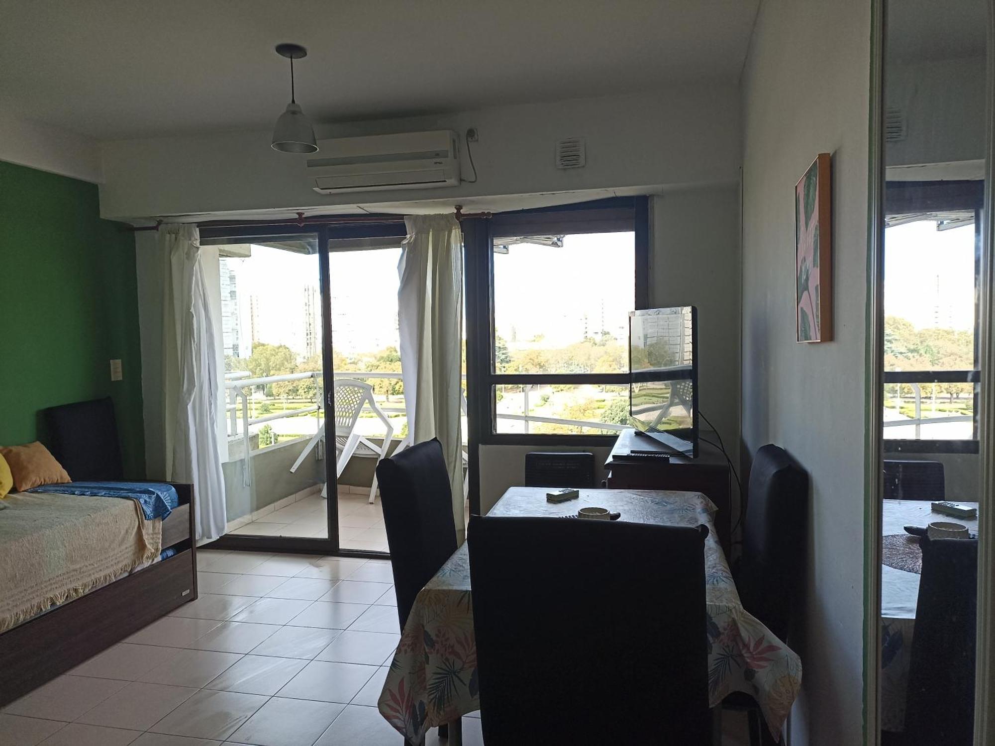 Departamento Plaza Moreno Con Balcon La Plata Eksteriør bilde