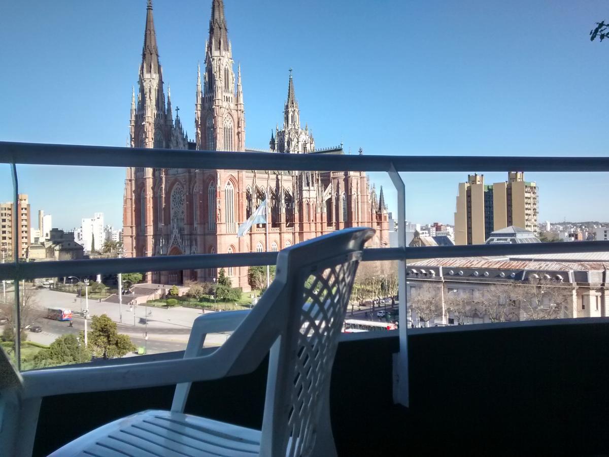 Departamento Plaza Moreno Con Balcon La Plata Eksteriør bilde